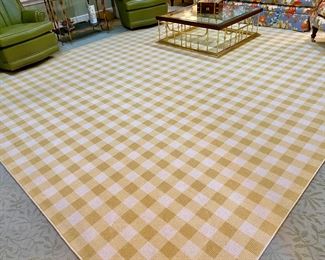 Yellow gingham rug 11’8”x14’