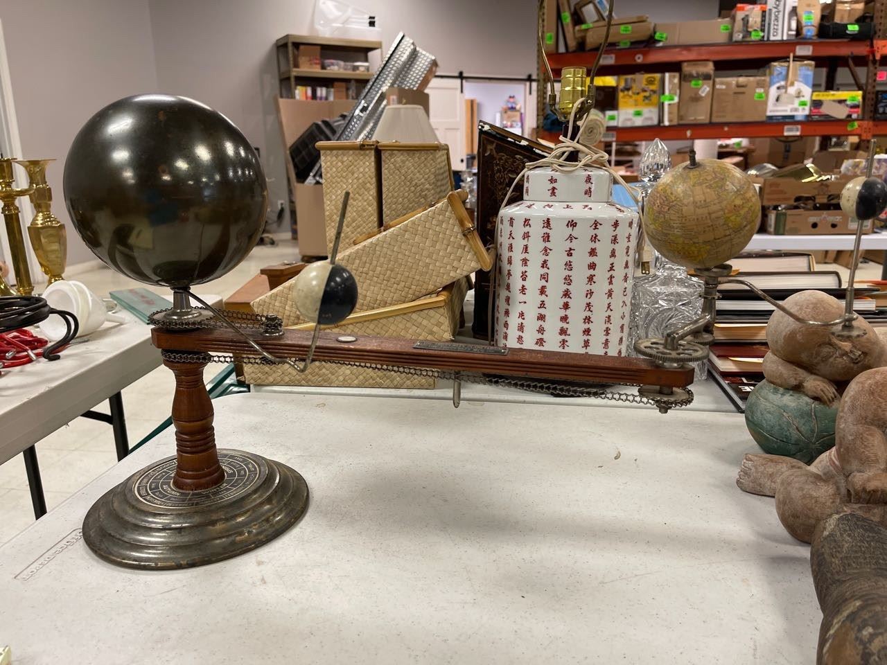 Drexel Mo Antique and collectible online... starts on 6/8/2023