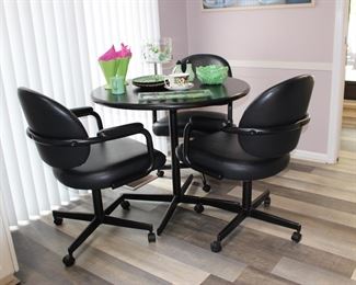 Breakfast or Dining Table with Chairs with Casters