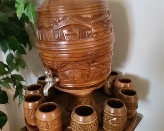 Vintage monkey pod beverage dispenser with matching cups