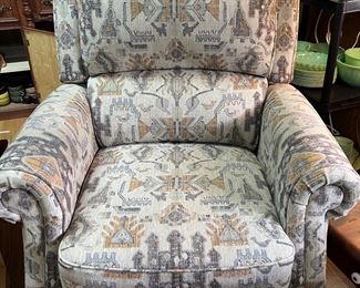 Working power recliner.