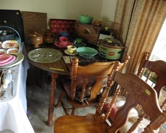 Dining Table and Chairs & Housewares