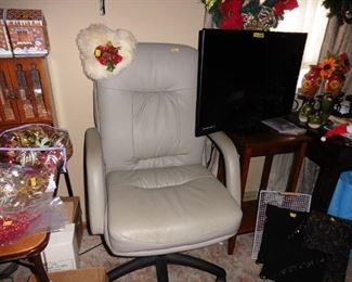 TV  & Office Chair