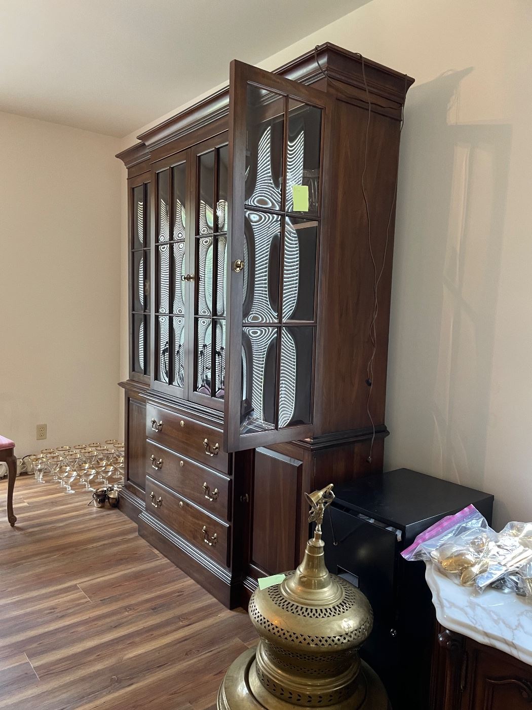 ONE DAY SALE!! NORTH NASHVILLE ESTATE SALE!!! starts on 6/20/2023