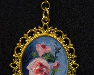 pink roses pendant with gold plated frame 