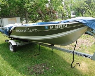 Smokercraft 14' boat with skylandr trailer