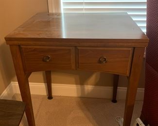 #76	Sewing Machine Cabinet (no sewing machine) - 25x21x31	 $30.00 			
