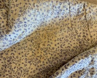 #86	Scrappy Hand-tied Flour Sack Fabric Quilt - ( as is stains front & Back) - 64x78	 $45.00 			
