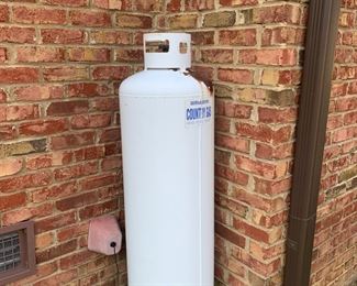 #121	100 Pound Propane Tank (you move) (has some rust)	 $90.00 			
you move located across the street from the sale 