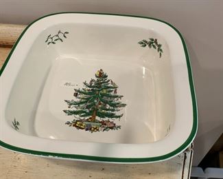 #182	Square Vegetable Serving Dish - 10"Across - Oven to Table	 $25.00 			
