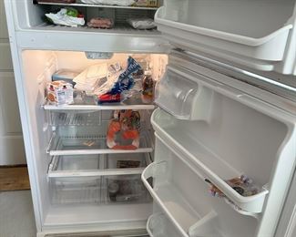 #235 Frigidaire freezer on top no icemaker. $200  