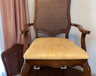 Dining room arm chair