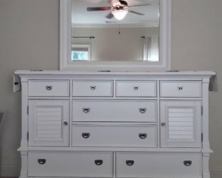 White Dresser with Mirror