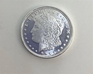 Highland Mint Morgan 1/4oz .999 Fine Silver Round