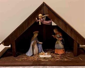 Goebel Creche Figures And Wood Creche