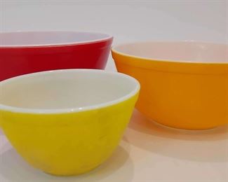 Vintage Pyrex Ovenware