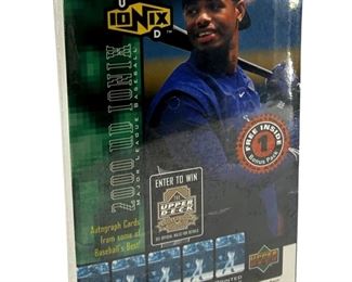 2000 Upper Deck Ionix MLB Trading Card Box Set