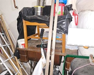 vintage sewing machine    located downstairs.