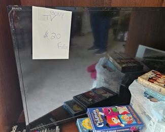 SOny TV with remote $20 firm
