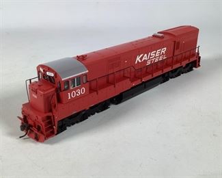 Atlas Master Locomotive Series HO Scale Locomotive Item #7355