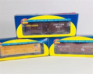 Athearn HO Ready-To-Roll Train Cars #91362, #91212, & #91203