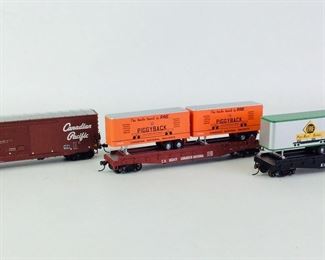 Athearn HO Scale Model Railroad Rolling Stock #92377, #92390 and #91214