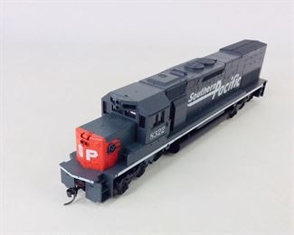 Athearn Trains Ready to Roll HO Locomotive #4502