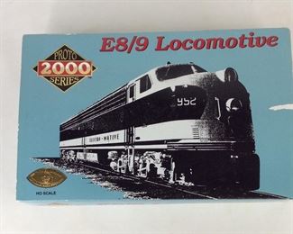 Proto 2000 Series Limited Edition HO E8/9 Locomotive #21008