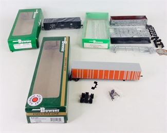 Bowser HO Model Train Cars #54114, #42296, & #41369
