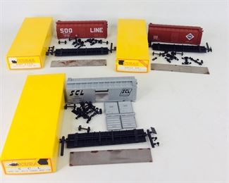 Accurail HO Model Train Cars #1519, #3218, & #3406