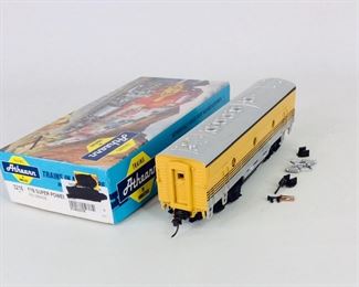 Athearn HO Diesel Road Locomotive Dummy #3216