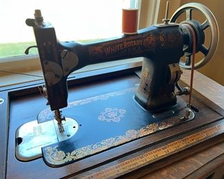 Antique White Rotary sewing machine and nice original cabinet 