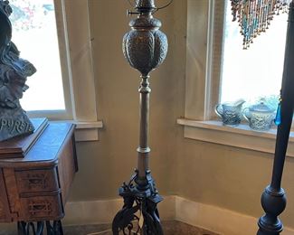 Very Rare Antique E.M. Duplex Kerosene Floor Lamp