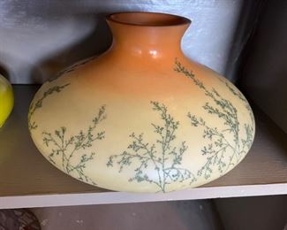 10 inch Tam O Shanter Antique Lamp Shade, attributed to Handel. Featuring pale yellow background fading into an orange neck and twig or branches design.