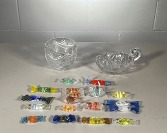 (23PC) MURANO GLASS CANDIES | (21)) Murano Glass Wrapped Candies and a Cut Glass Nappy and Glass Bowl to display. - l. 3.75 x w. 1.25 in (White Candy w/ blue ends)