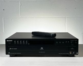 SONY SUPER AUDIO CD PLAYER | Features 5 CD capacity with multiple channels. - l. 17 x w. 16 x h. 4.5 in
