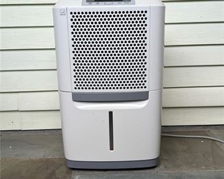 FRIGIDAIRE DEHUMIDIFIER | l. 17 x h. 25 in