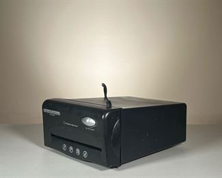 SHREDDER ESSENTIALS | SES-D600 paper shredder. - l. 11 x w. 6 x h. 13 in