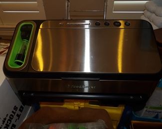 Food Saver vacuum system