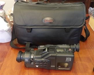 SunPak ReadyCam SV8 camcorder with case