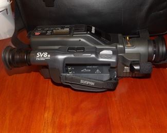 SunPak ReadyCam SV8 camcorder with case