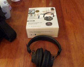 Avantree Wireless Overear Headphones