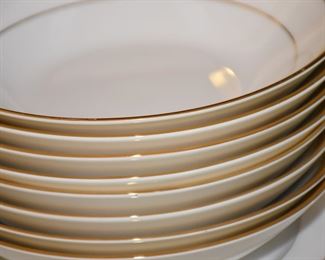 NORITAKE "Signature Gold" 54 Piece China Service Dinnerware
