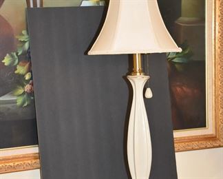 36" Sleek Lamp with Shade