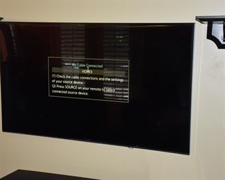Samsung 60" Wall Mount Flat Screen TV - Working!