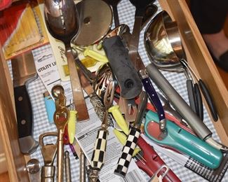 Kitchen Utensils - Entire Drawer Full