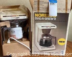 wvintage norelco coffee maker new in box4561 t