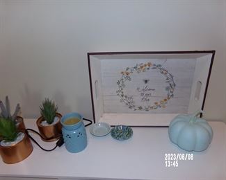 decor w/copper style plant holders