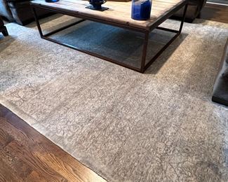 15. Neutral Tone Contemporary Area Rug (11'8" x 9')