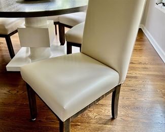 32. Set of 6 Ivory Dining Side Chairs (21" x 23" x 41")